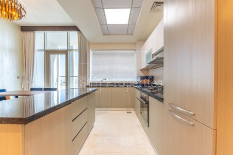 Apartment de 2 dormitorios en Business Bay, UAE No. 135799 8