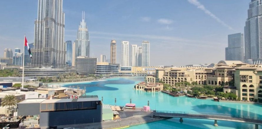 Квартира с 3 спальнями  №126241