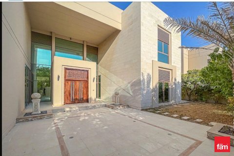 Вилла с 5 спальнями №126245 2