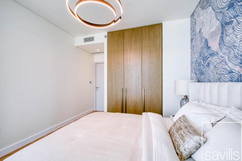 Квартира с 2 спальнями в EMAAR Beachfront, ОАЭ №194465 10