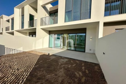 Townhouse de 3 dormitorios  No. 114367 3