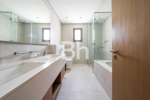 Villa de 4 dormitorios  No. 114371 10