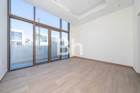 Villa de 4 dormitorios  No. 114371 16