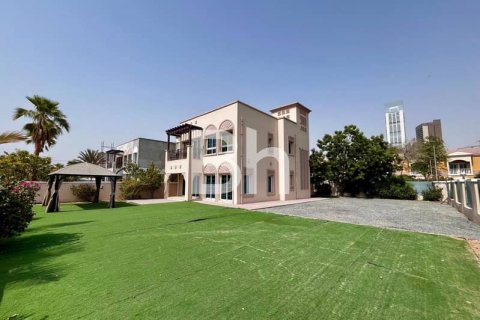 Villa de 2 dormitorios  No. 114368 2