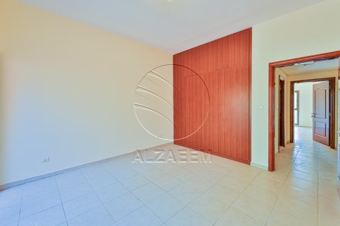 4 bedrooms Villa No. 127775 11