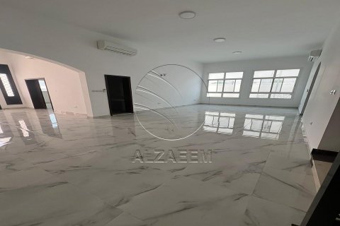 Villa de 7 chambres  No. 127780 10