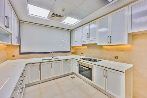 5 bedrooms Villa No. 127779 11