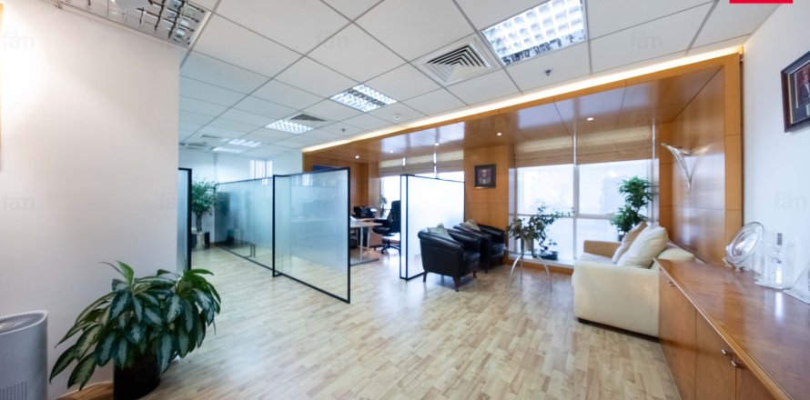 106.8m² Cafe / restaurant  No. 116890