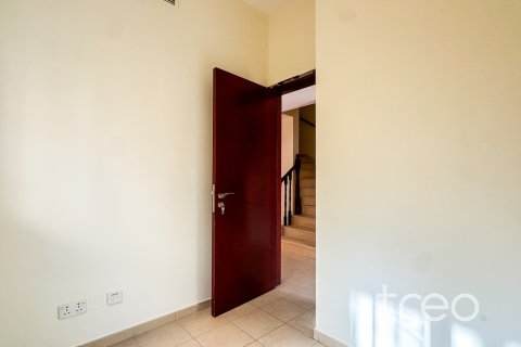 Townhouse de 2 chambres à Arabian Ranches, UAE No. 186779 13
