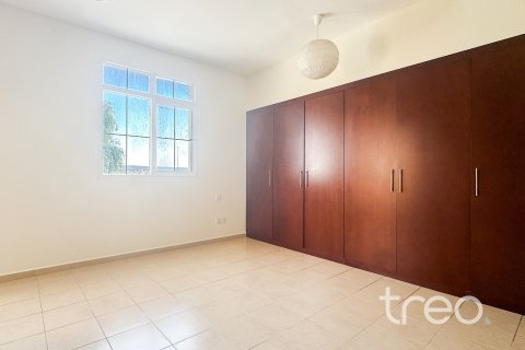 Townhouse de 2 chambres à Arabian Ranches, UAE No. 186779 9