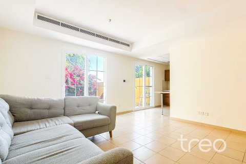 Townhouse de 2 chambres à Arabian Ranches, UAE No. 186779 10
