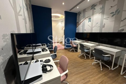Studio Apartment in Aykon City, UAE No. 171410 16