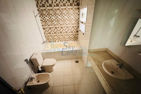 4 غرف نوم فيلا  رقم 125624 19