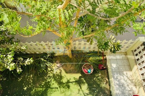 4 غرف نوم فيلا  رقم 125624 20