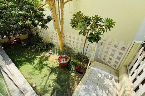 4 غرف نوم فيلا  رقم 125624 14