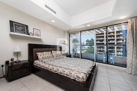 61m² Apartment in Jumeirah Lake Towers, UAE No. 172053 4