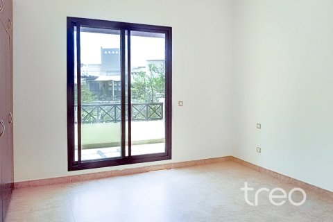 4 bedrooms Townhouse in Mudon, UAE No. 188118 17