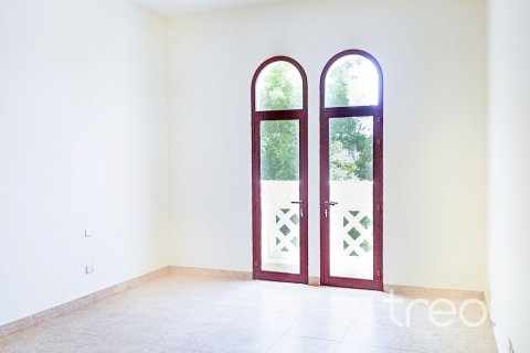 4 bedrooms Townhouse in Mudon, UAE No. 188118 16
