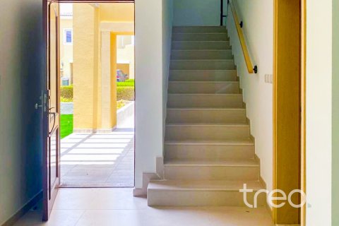 3 bedrooms Villa in Dubai, UAE No. 188123 17