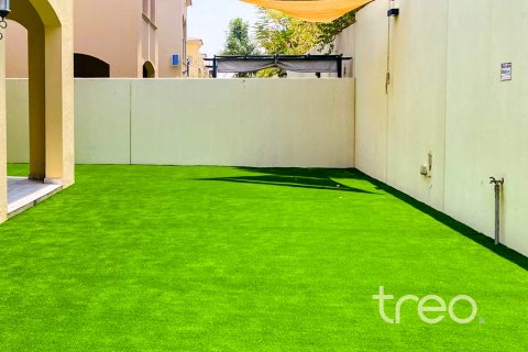 3 bedrooms Villa in Dubai, UAE No. 188123 24