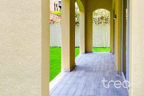 3 bedrooms Villa in Dubai, UAE No. 188123 20