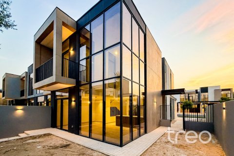 4 bedrooms Villa in Mudon, UAE No. 188121