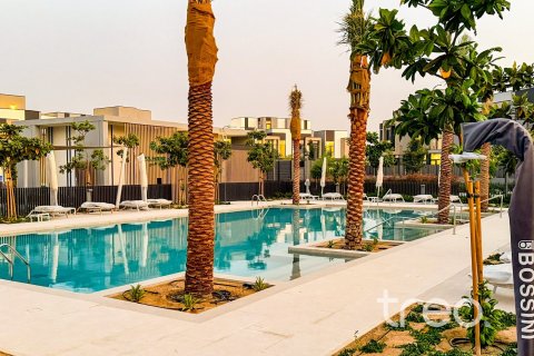 4 bedrooms Villa in Mudon, UAE No. 188121 13