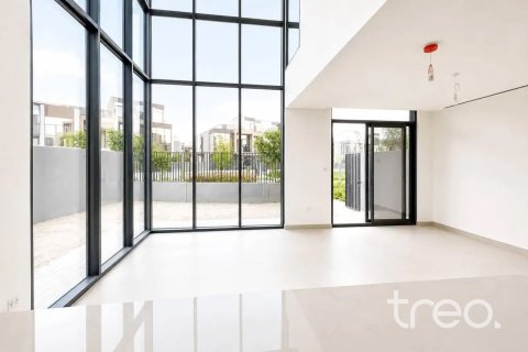 4 bedrooms Villa in Mudon, UAE No. 188120 4