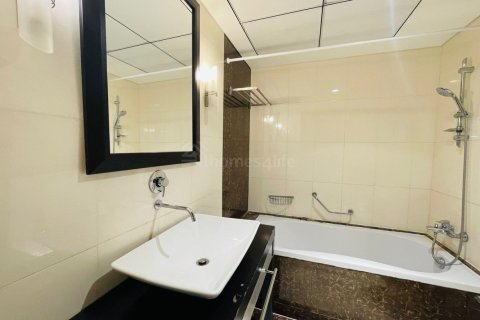 1 bedroom Apartment in Jumeirah Lake Towers, UAE No. 162944 3