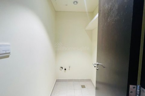 1 bedroom Apartment in Jumeirah Lake Towers, UAE No. 162944 9