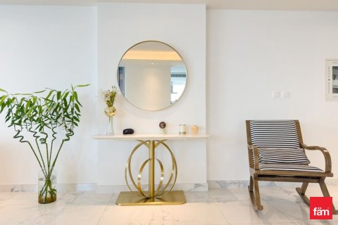 Apartment de 4 dormitorios en Business Bay, UAE No. 166584 9