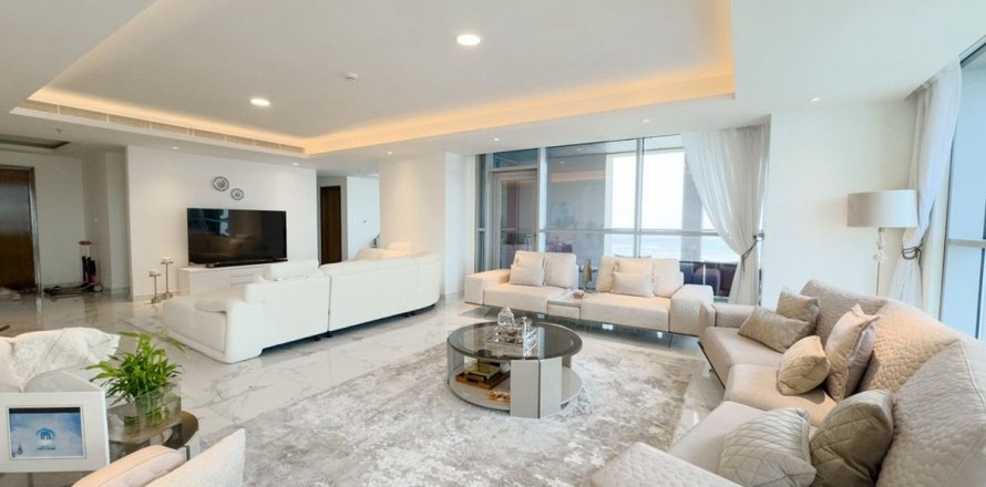 Apartment de 4 dormitorios en Business Bay, UAE No. 166584