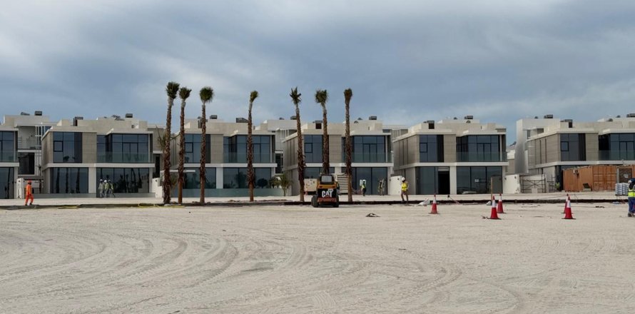 4 غرف نوم فيلا  رقم 123726