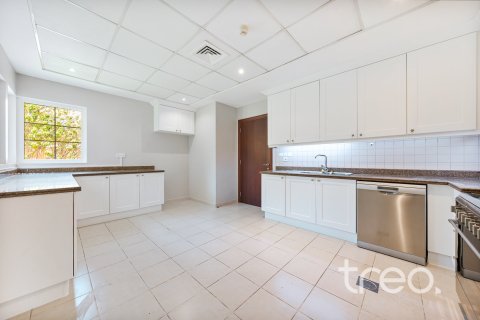 Villa de 5 dormitorios en Arabian Ranches, UAE No. 183146 21