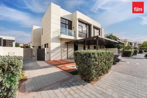 Таунхаус с 3 спальнями в Дубай, ОАЭ №141616