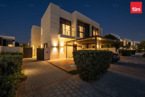 Таунхаус с 3 спальнями в Дубай, ОАЭ №141616 20