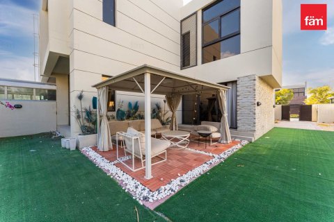 Таунхаус с 3 спальнями в Дубай, ОАЭ №141616 13