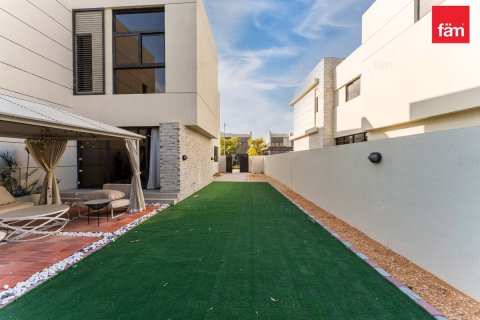 Таунхаус с 3 спальнями в Дубай, ОАЭ №141616 21