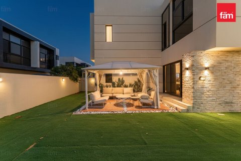 Таунхаус с 3 спальнями в Дубай, ОАЭ №141616 22