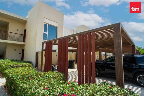 Квартира с 2 спальнями в Дубай, ОАЭ №141613 20