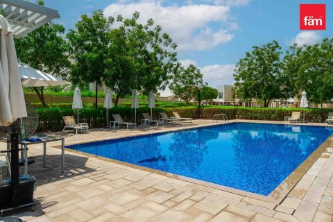 Квартира с 2 спальнями в Дубай, ОАЭ №141613 14