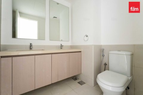 Квартира с 2 спальнями в Дубай, ОАЭ №141613 7
