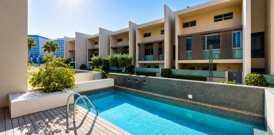 4 غرف نوم تاون هاوس في Al Raha Beach, الإمارات العربية المتحدة رقم 202392