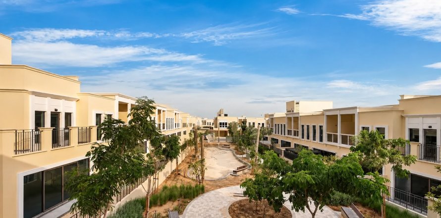 4 غرف نوم تاون هاوس في Damac Lagoons, الإمارات العربية المتحدة رقم 202394