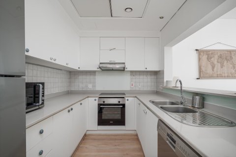 Apartment de 3 dormitorios en Marina Tower, UAE No. 202393 8