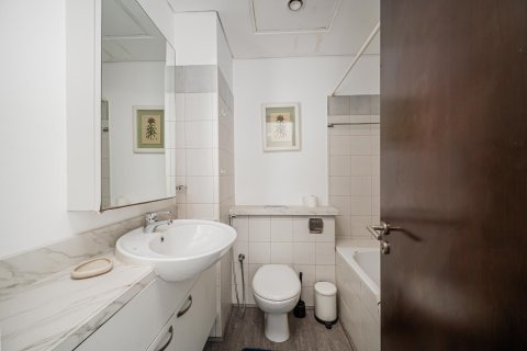 Apartment de 3 dormitorios en Marina Tower, UAE No. 202393 16