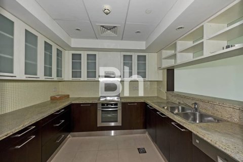 Квартира с 2 спальнями  №113153 4