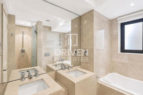 1 bedroom Apartment in Downtown Dubai (Downtown Burj Dubai), UAE No. 198729 14