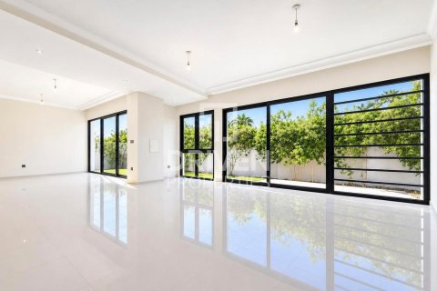 Villa de 6 chambres à Dubai, UAE No. 209907 3