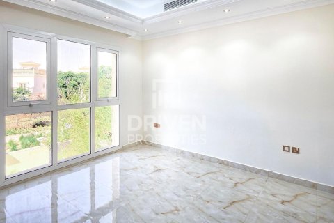 Villa de 4 chambres à The Villa, UAE No. 209906 10